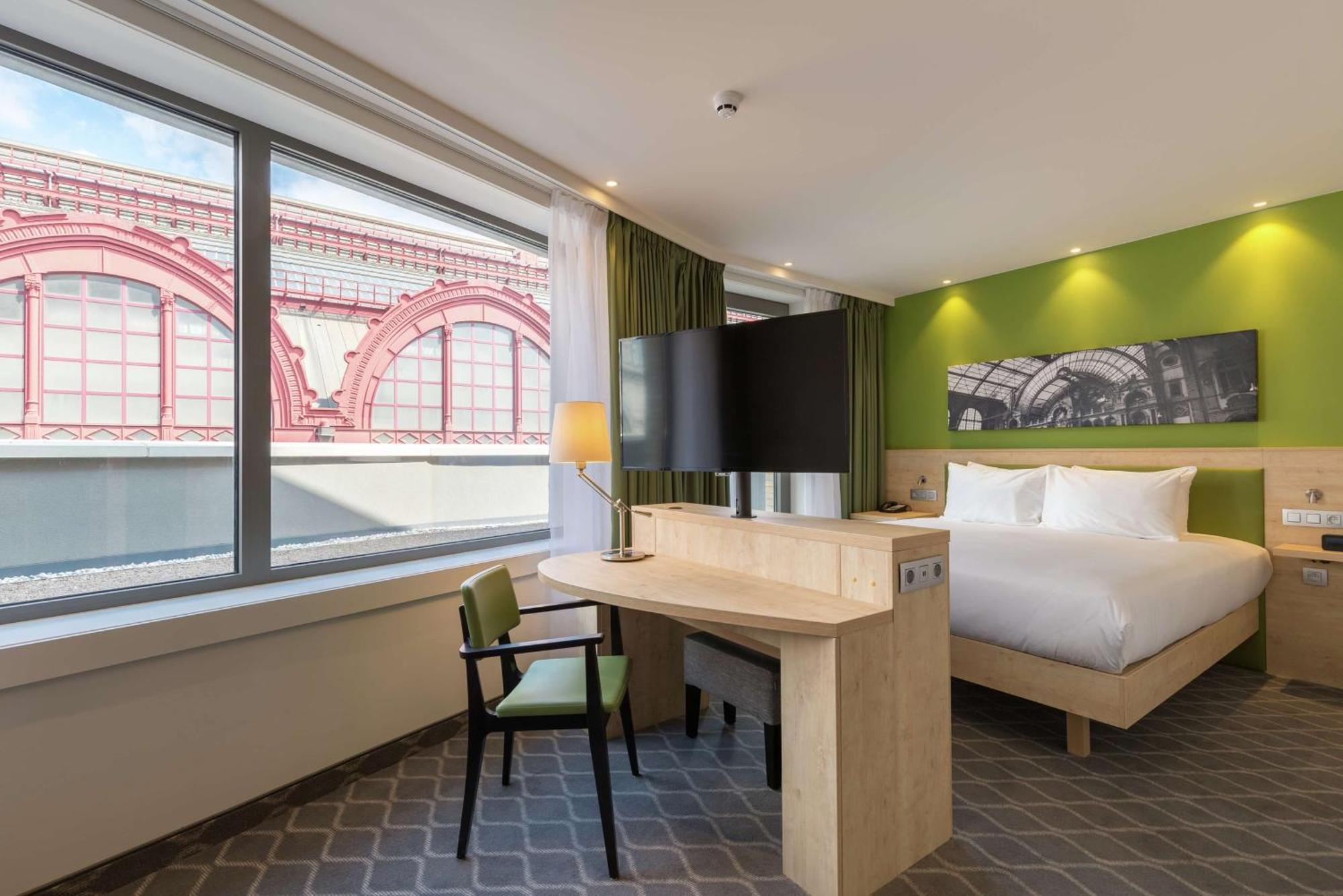 Hampton By Hilton Station Antwerp